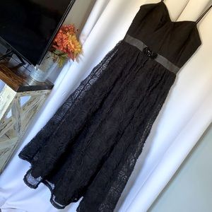 ADRIANNA PAPELL black gown